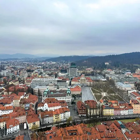 Ema Апартаменти Любляна